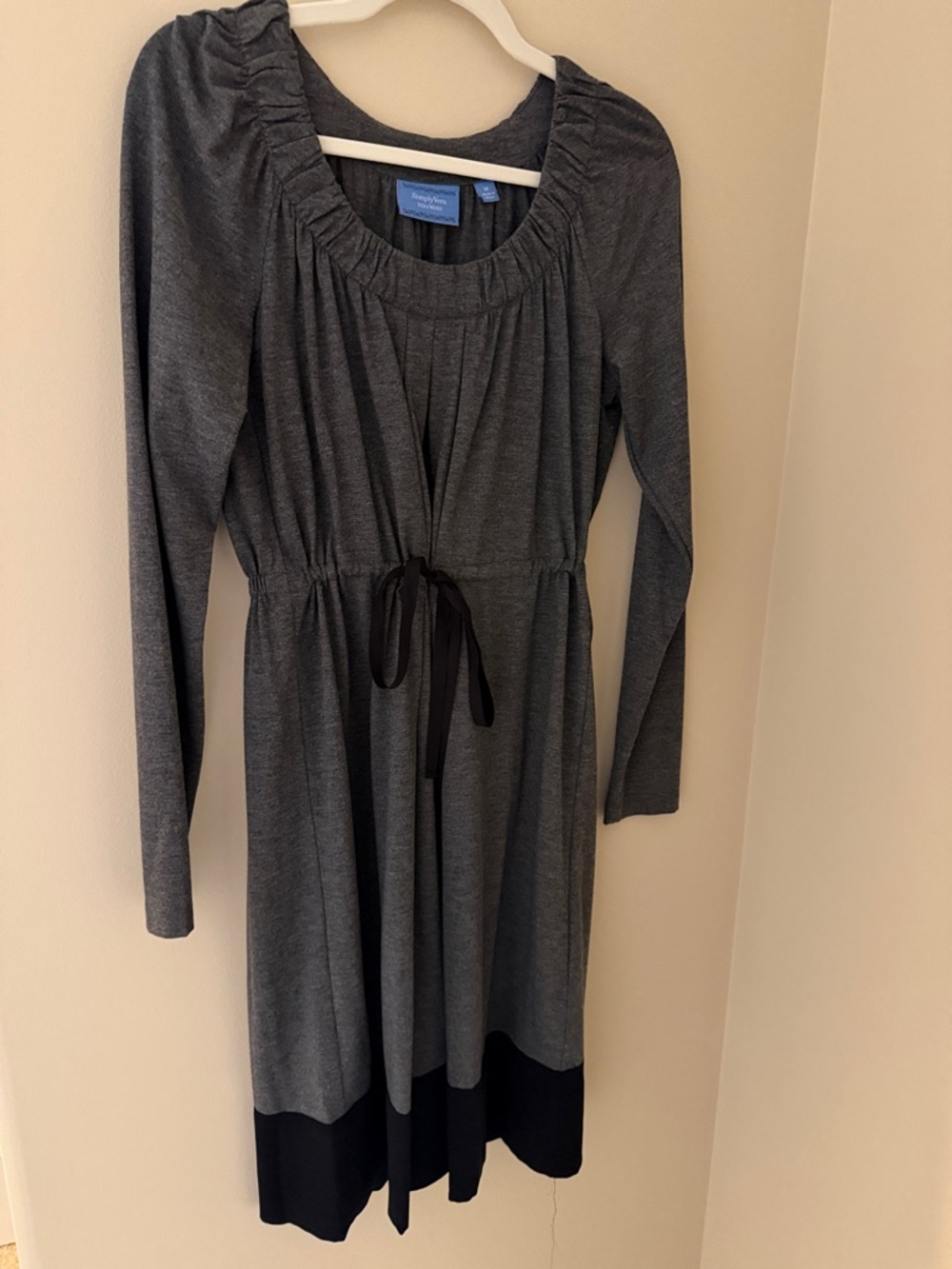 Simply Vera - Vera Wang Charcoal Scoop Neck Knit Tunic Dress